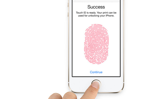 iPhone 5s:     Touch ID