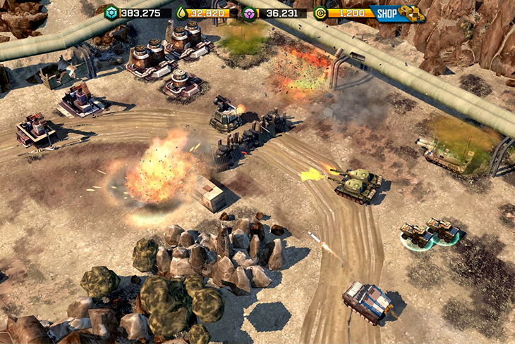  3    War Commander: Rogue Assault  Android  iOS    RTS 