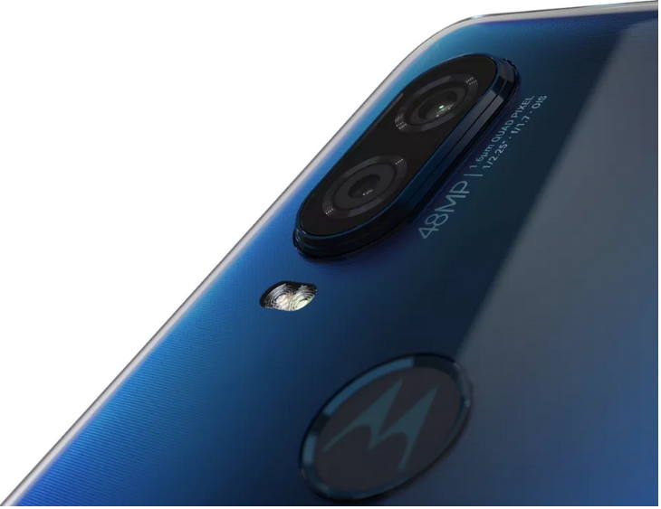  4  Motorola One Vision:    iPhone    21:9  