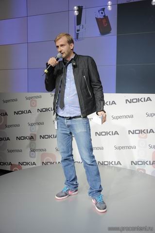  53  :   Nokia Supernova