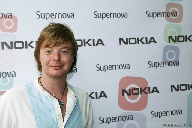  154  :   Nokia Supernova